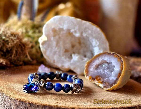 Chakra - Armband Sodaltih mit Swarovski-Kreuz – Bild 3