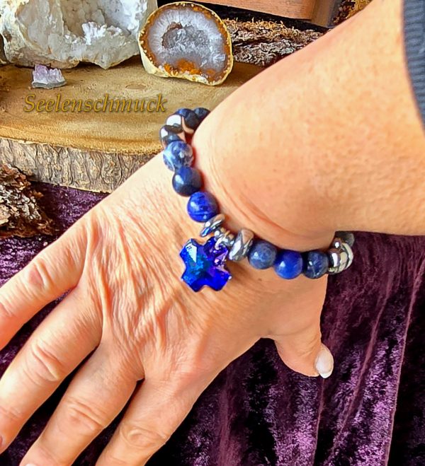 Chakra - Armband Sodaltih mit Swarovski-Kreuz – Bild 5